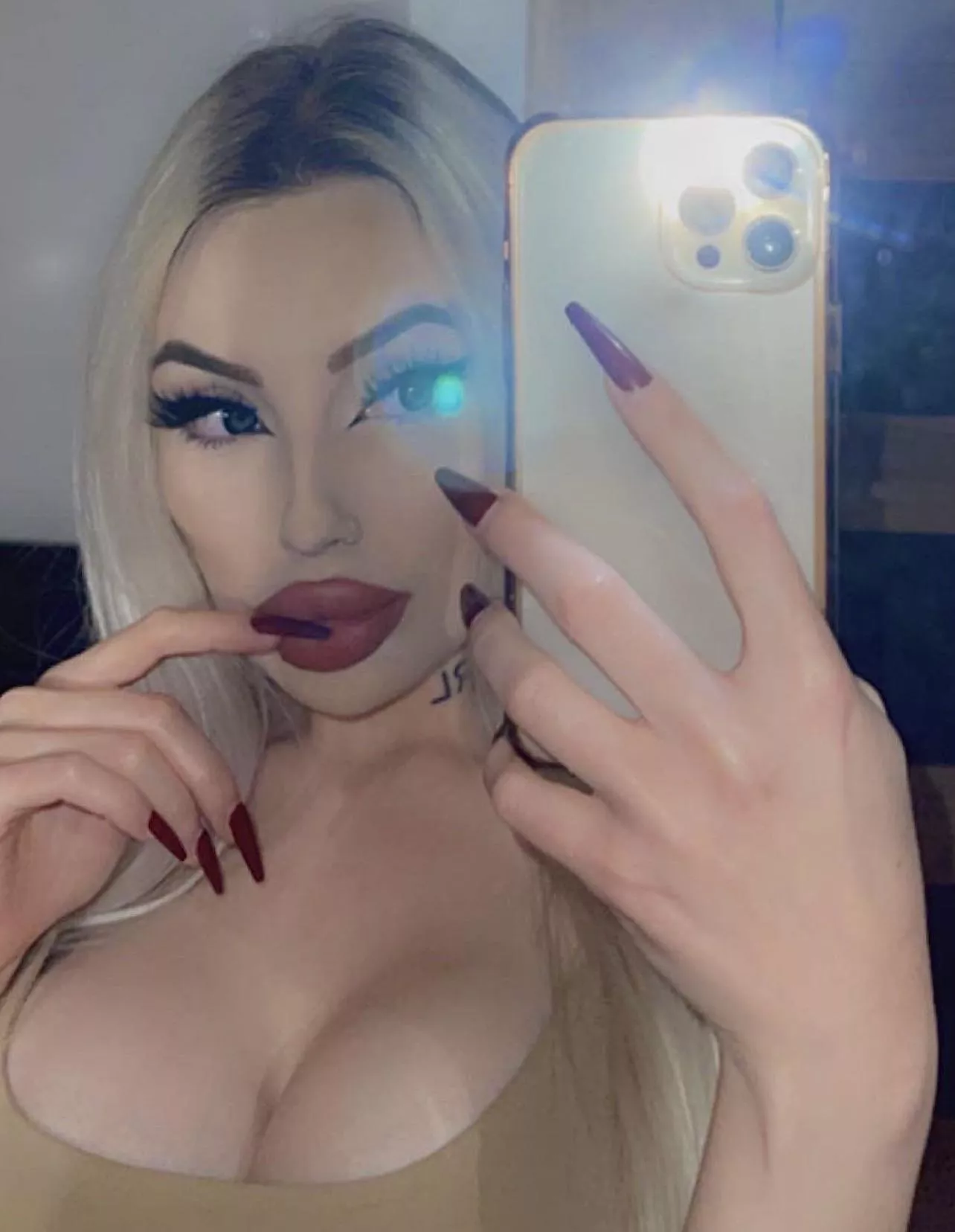 â—ï¸40% discountâ—ï¸ONLY FANS (link in bio) +140 POSTS âœ¨21 years old plastic barbie with big fake lips and fake boobsðŸ‘€âœ¨QUICK response to DMsðŸ”¥special requests available âœ¨sexting ðŸ”¥rates âœ¨fishnets/stockings ðŸ”¥lingerieâœ¨heelsðŸ”¥lipsâ