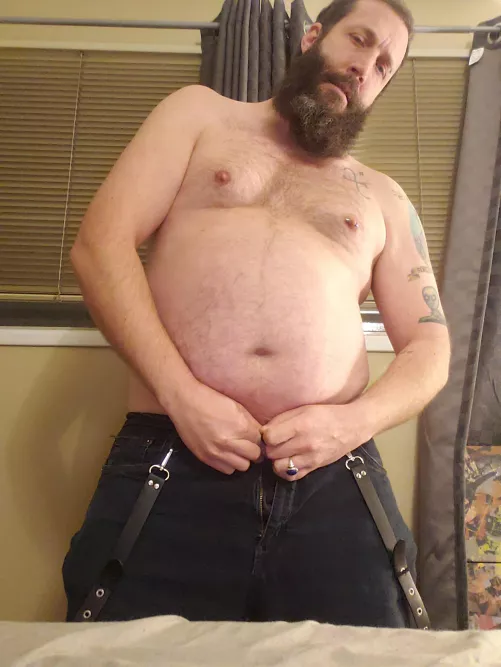 (40s) Daddy's got a treat for you