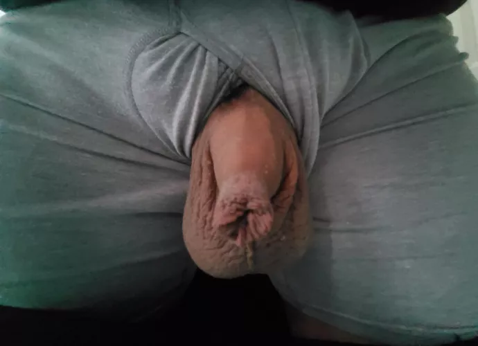 [41] Some foreskin action for those that like uncut and basically my name here. 😉