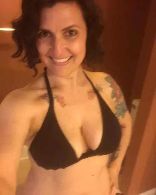 45F, just back from the neighborhood pool