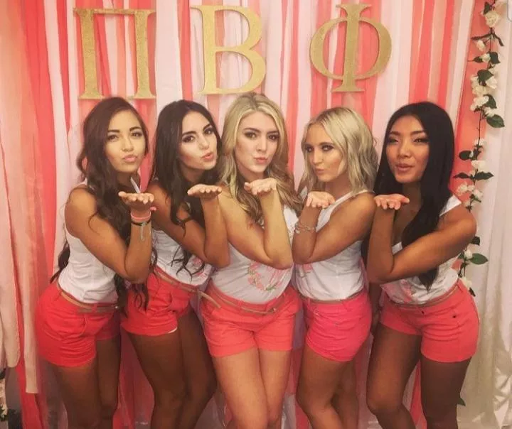 [5] hot girls