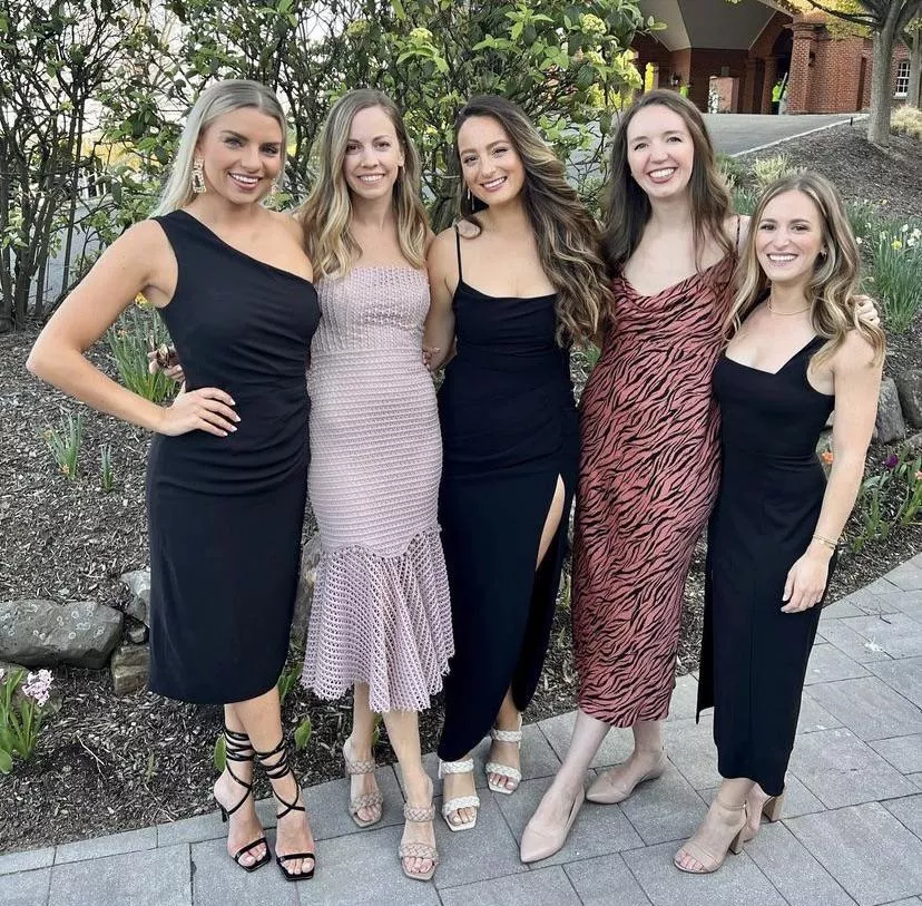 [5] ladies day out