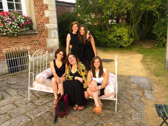 [5] Which one do you want as a friend with benefits?