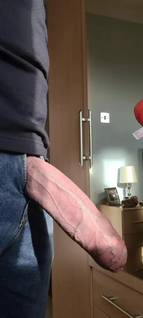 (56) Just hanging out! 😜