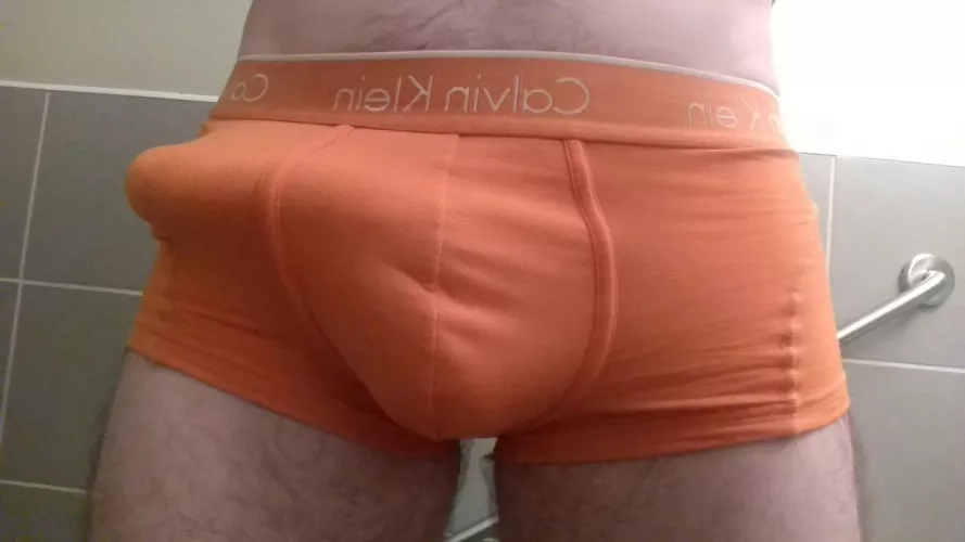 a discrete outline!!