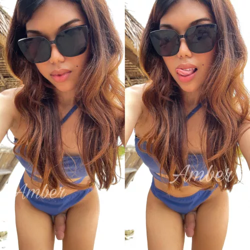 A girlfriend with a cock will always make you happy 😉😋