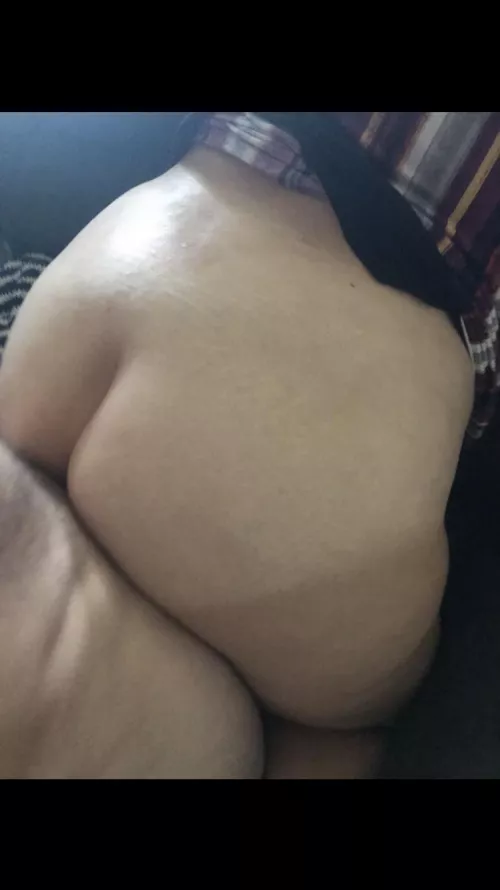 A little quick fun on the couch before the kids came downstairs. Almost got caught.