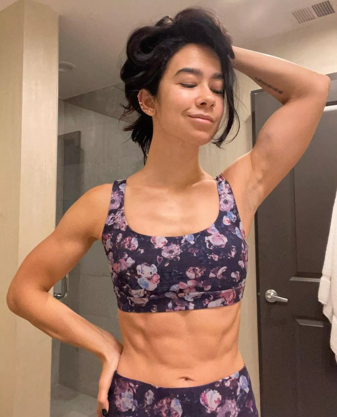 AJ Lee 💦