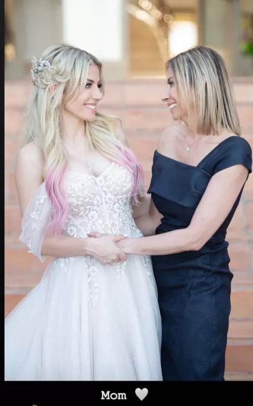 Alexa and Her Mum 😍