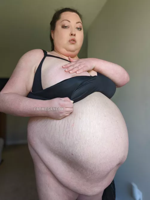 all I did this weekend was drink, smoke, gorge myself and fuck and it shows