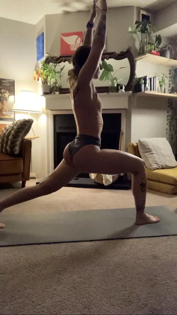 All yoga but forgot the pants🧘‍♀️