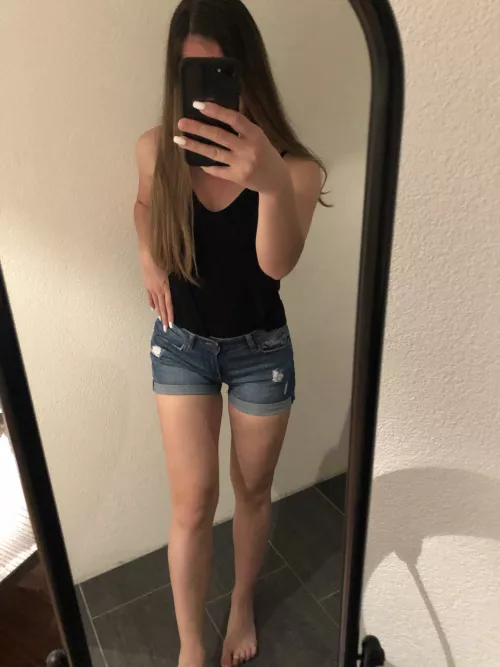 Am I a cute girl? :)