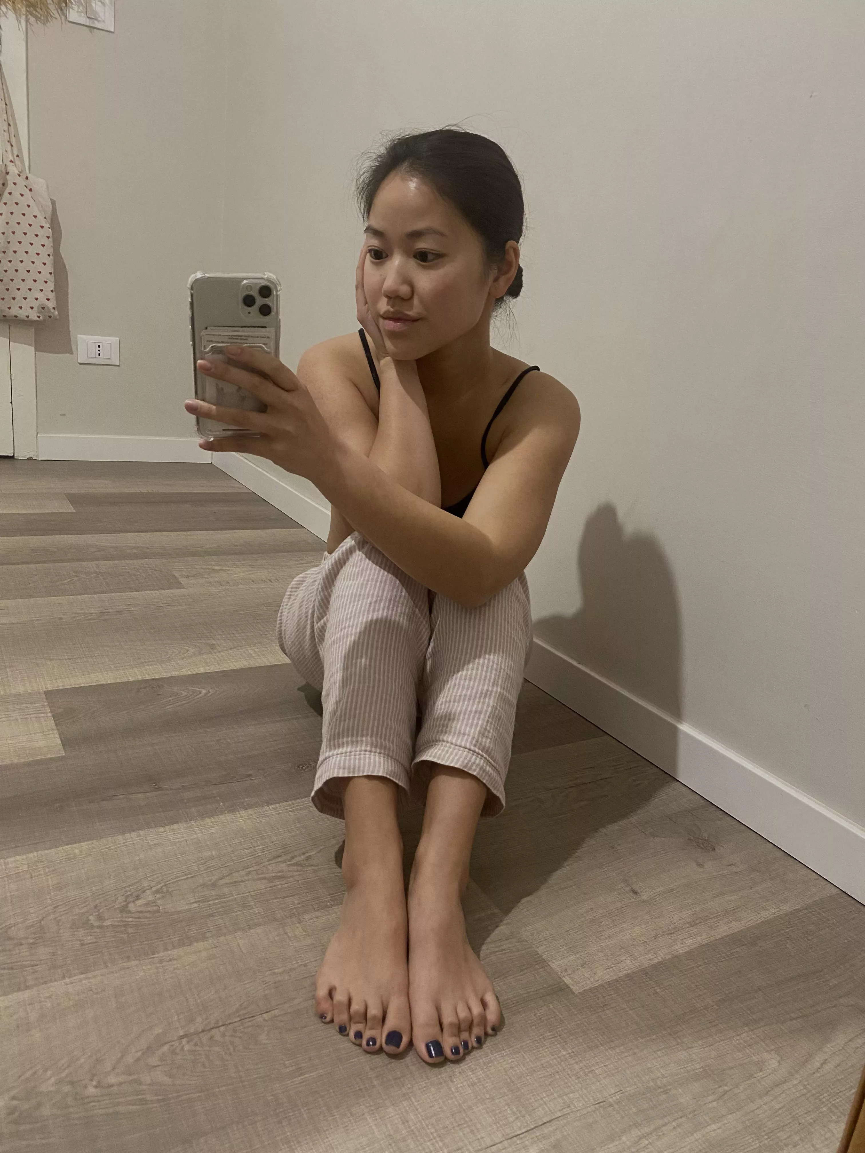 Am I cuter or my feet?