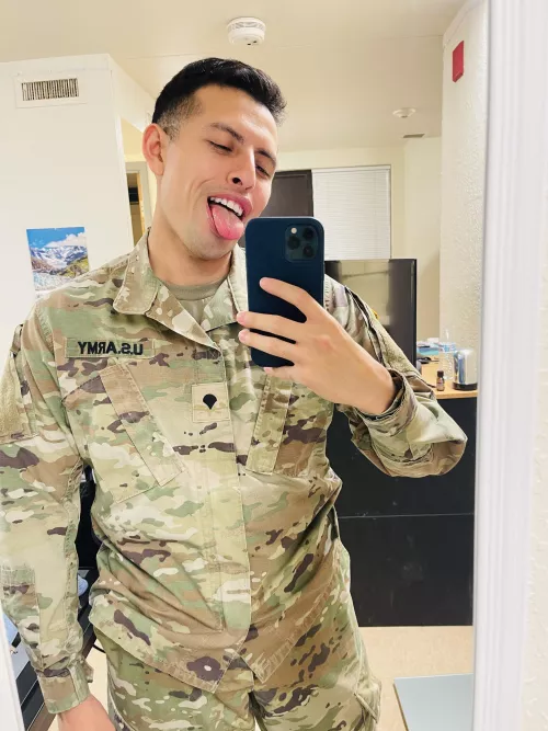 Am I in the military? Yes 👍 yes I am