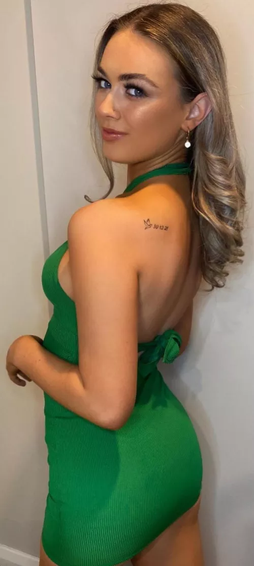 Amazing little cocktease