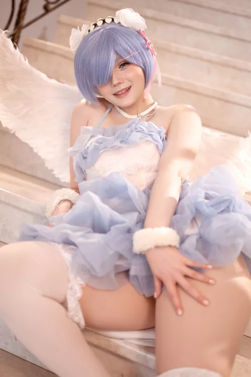 Angel Rem by Neyrodesu