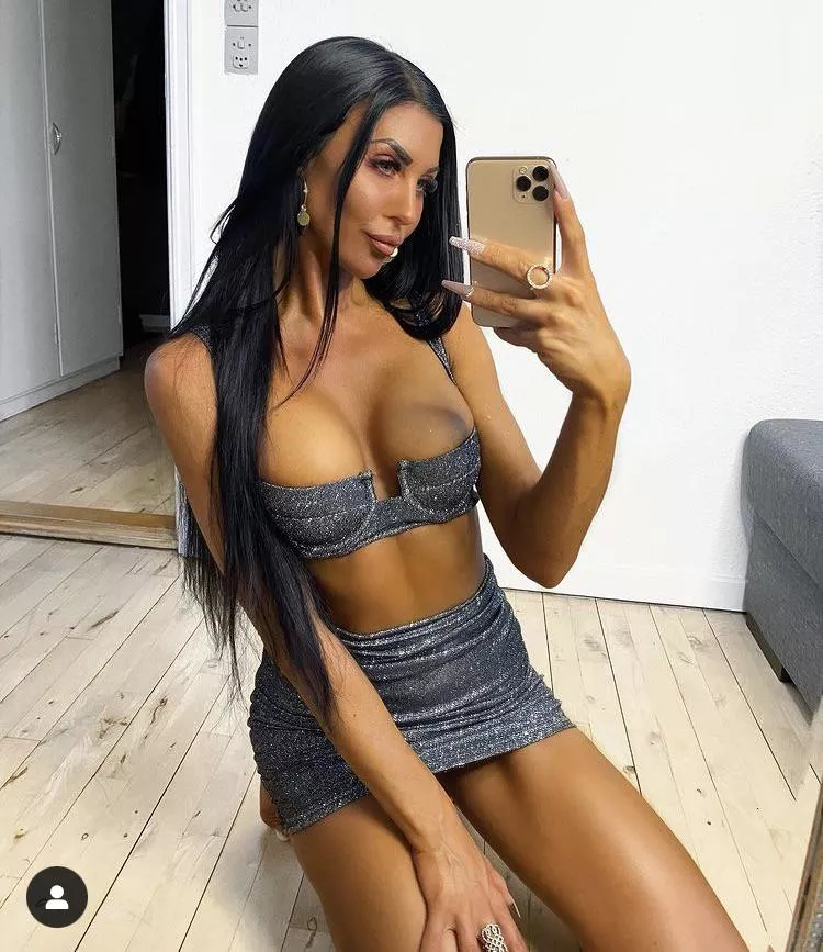 Anja 😍🤤