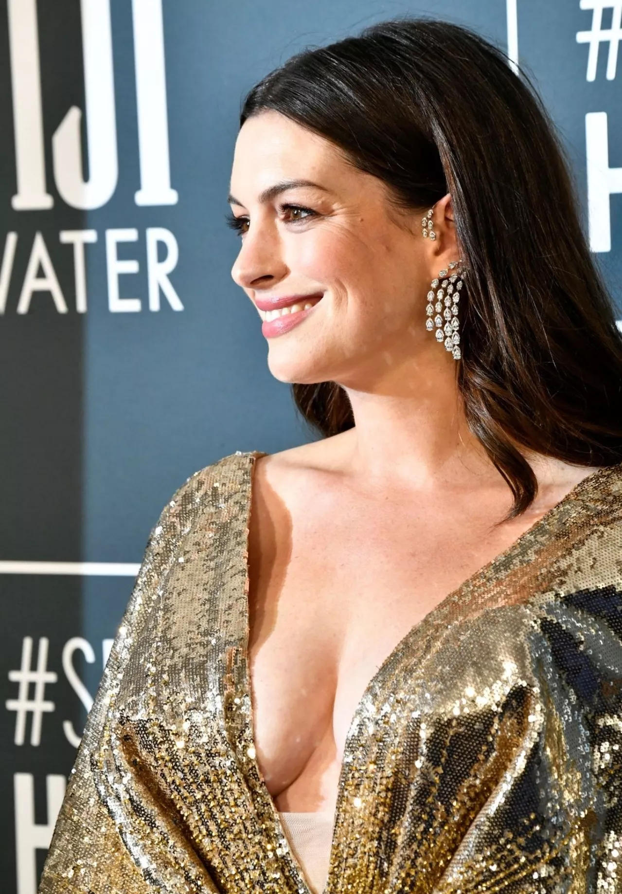 Anne Hathaway