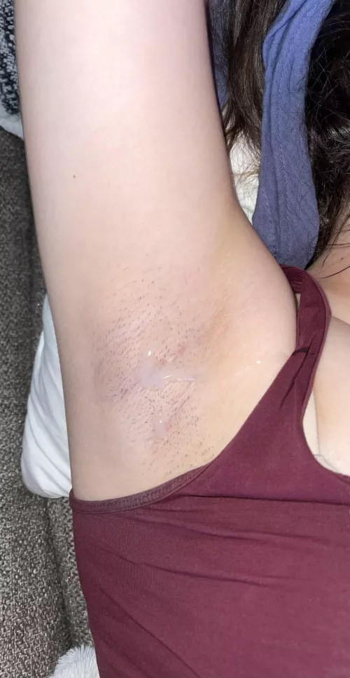 Another day, another cumshot on my armpit