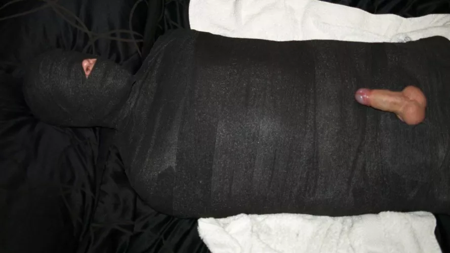 Any femboys want to be mummified and played with I promise you’ll get some kind of orgasm. 😈 maybe