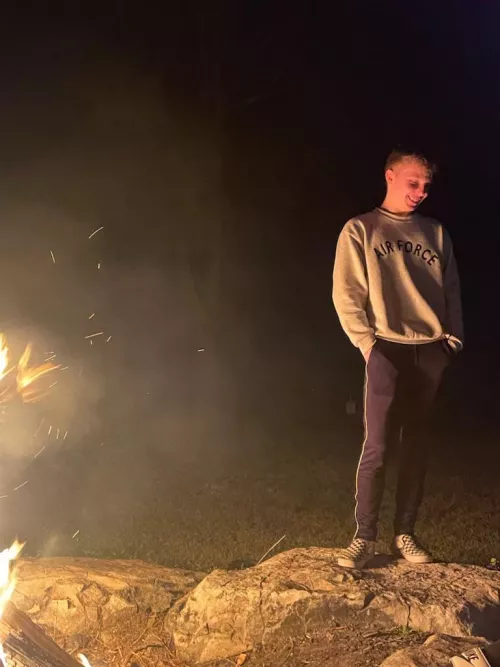 Any league of legends players?