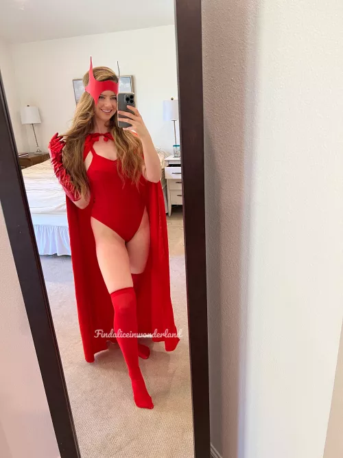 Any nerds who like Wanda vision? [F]