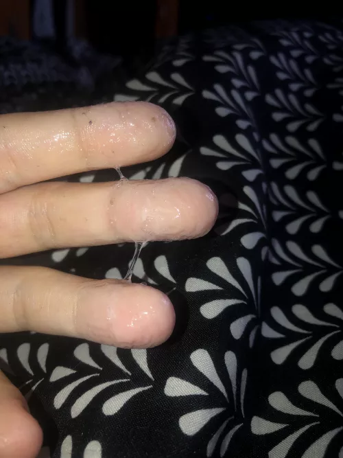 any older men want to taste my honey? 🍯