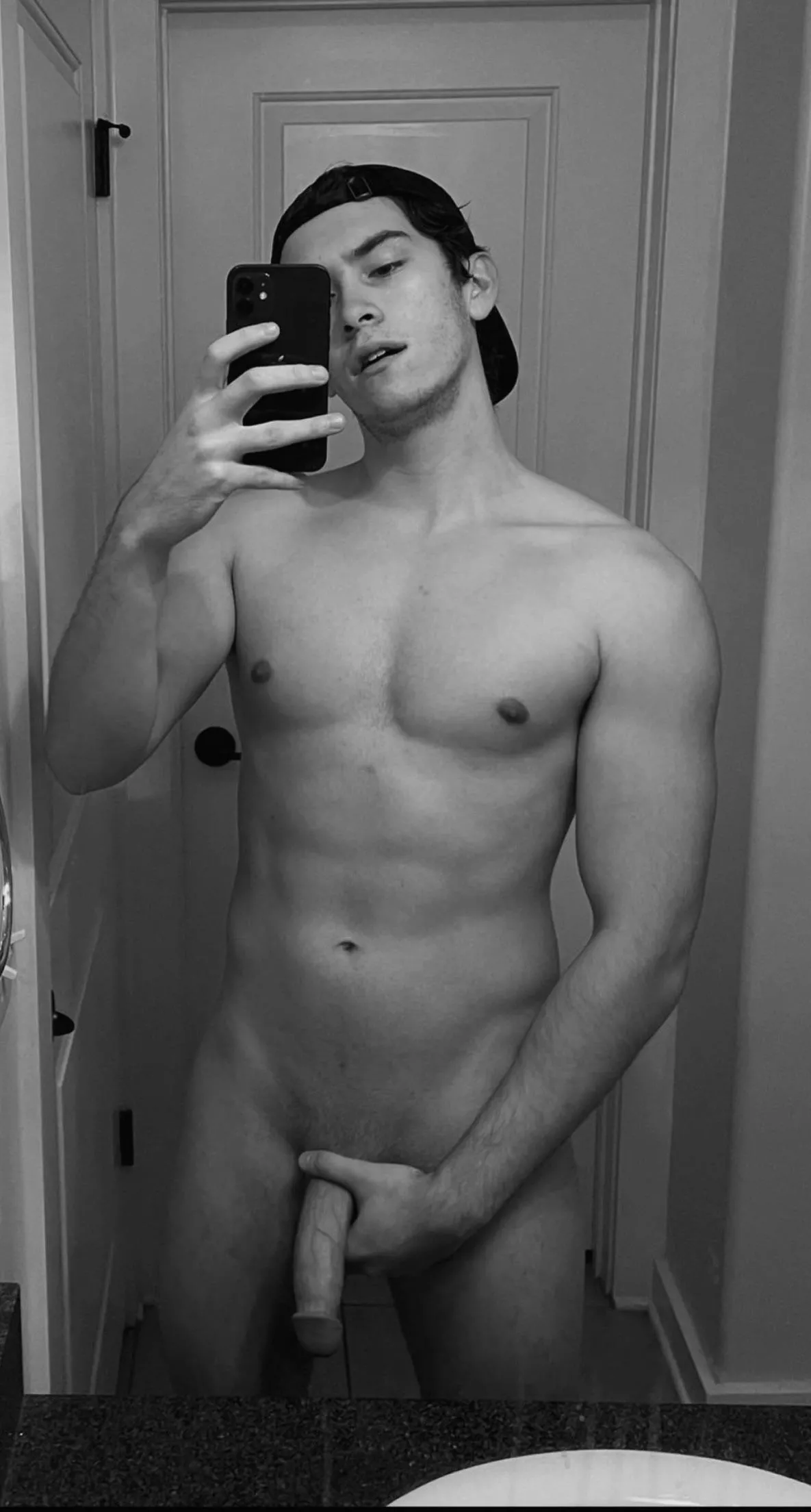 Anybody want to spoil a college boy 🥰