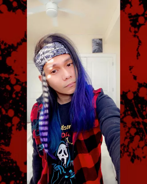 Anyone like horror movie 🔪 and gayming 🤓?