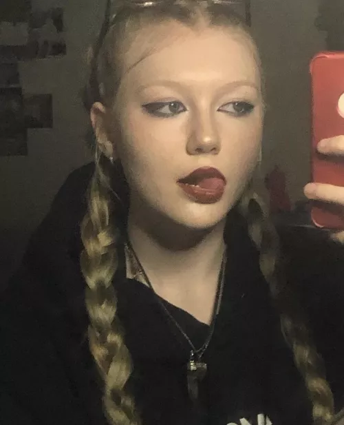 Anyone like my makeup ?