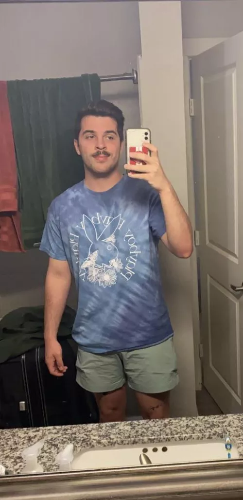 Anyone wanna chat? 🤪