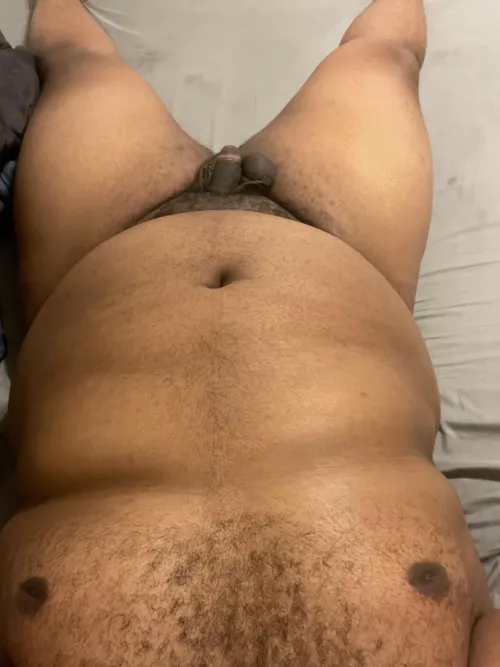 Anyone wanna cuddle naked? 😈😉