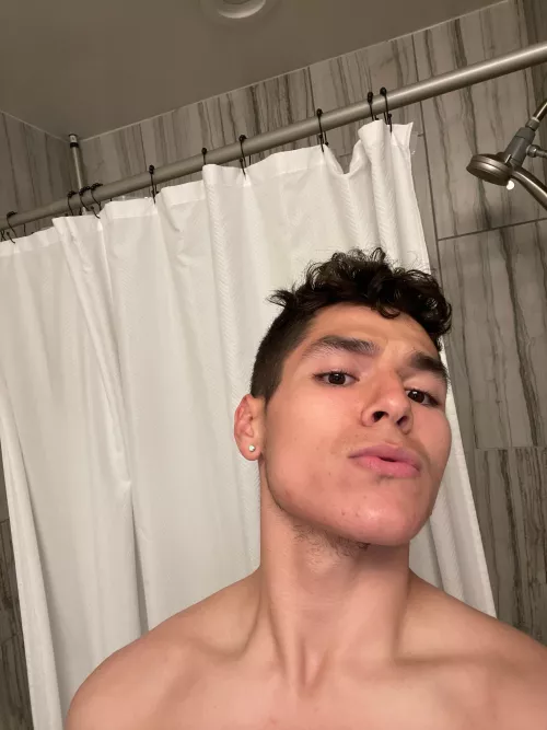 At what age did your guy’s facial hair grow in full?