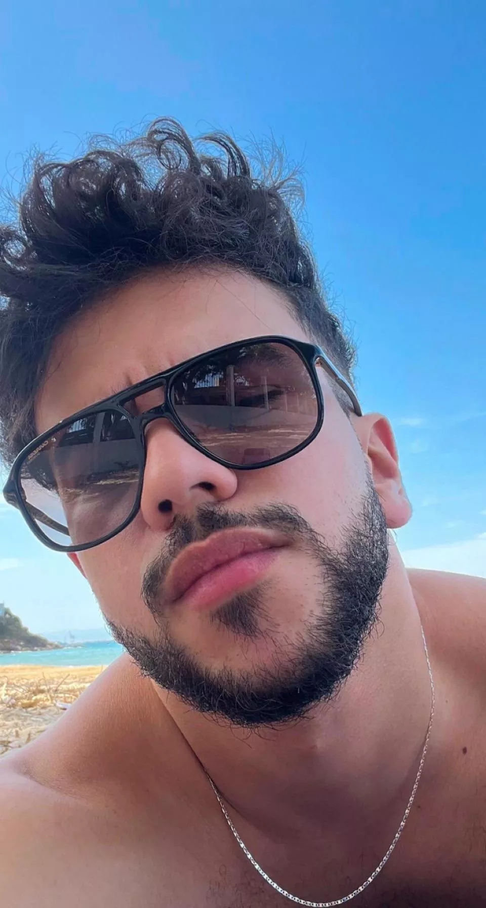 Beach day 🐬
