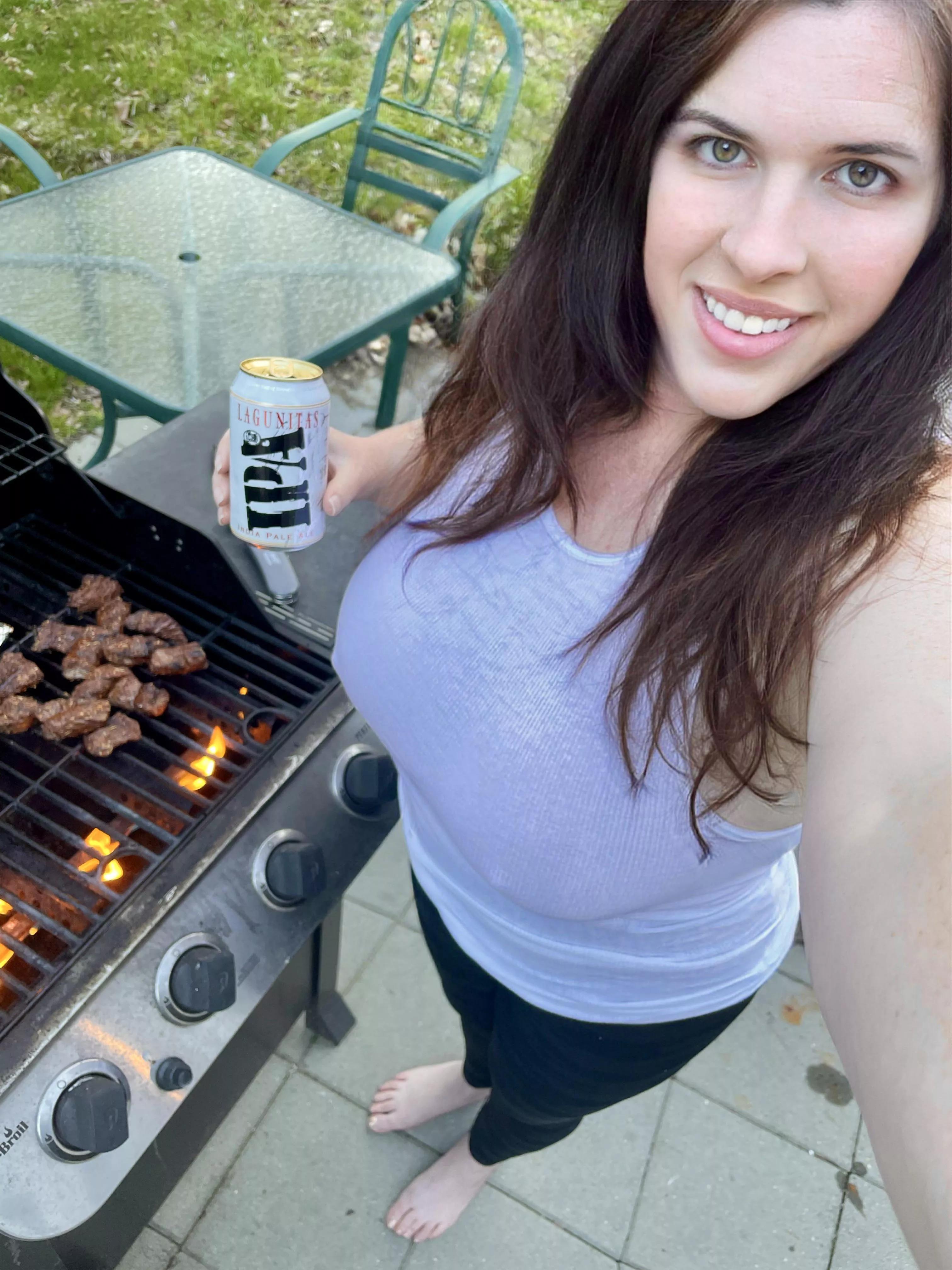 Beautiful weather for grilling…and beer. Sorry to some of my fans for not wearing pantyhose. Next time 😉 Beautiful weather for grilling…and beer. Sorry to some of my fans for not wearing pantyhose. Next time 😉