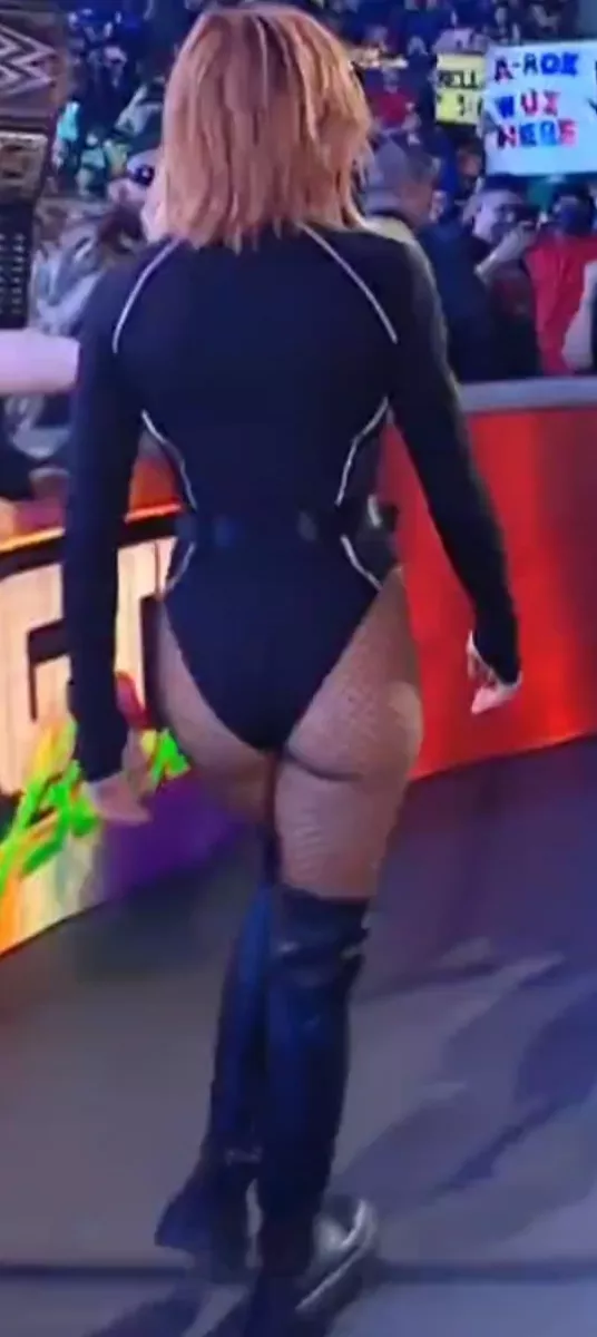 Becky Lynch 🤤