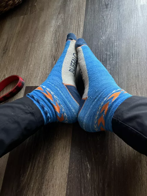 Been wearing for a week now. Starting to smell.. add my snap? Djj4187