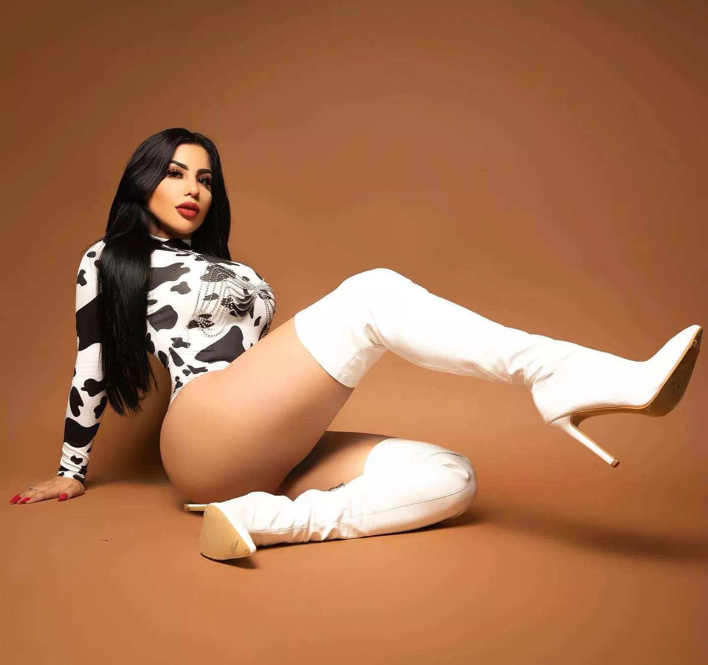 Big. White. Boots.
