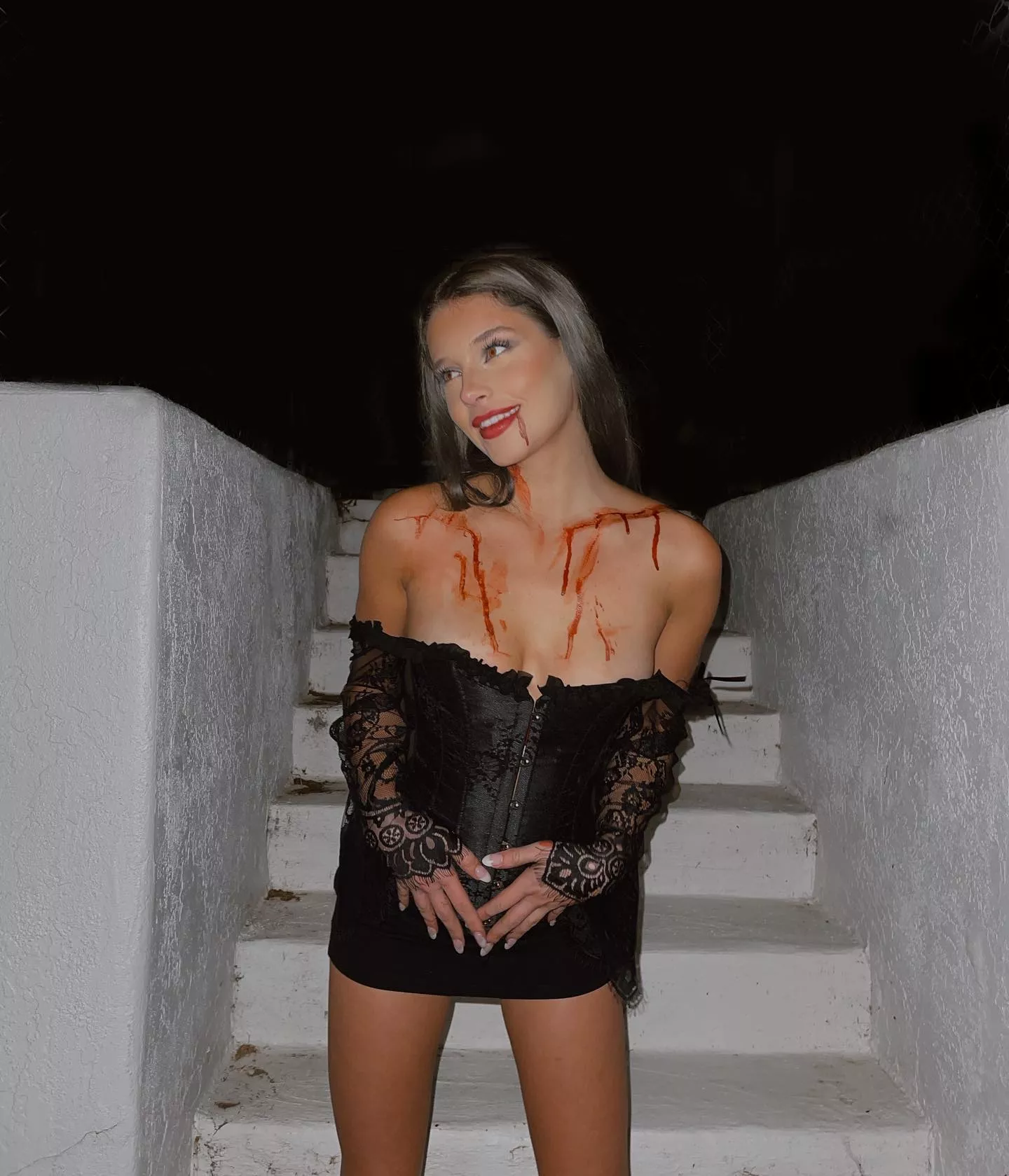 bite me please!
