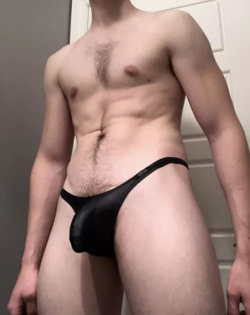 Black fits good [M](30)