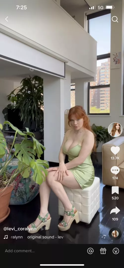 Bro idk what it is about this chick but she creeps me out