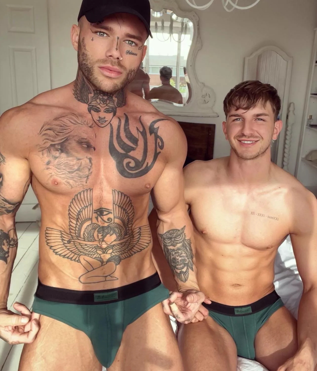 bulging