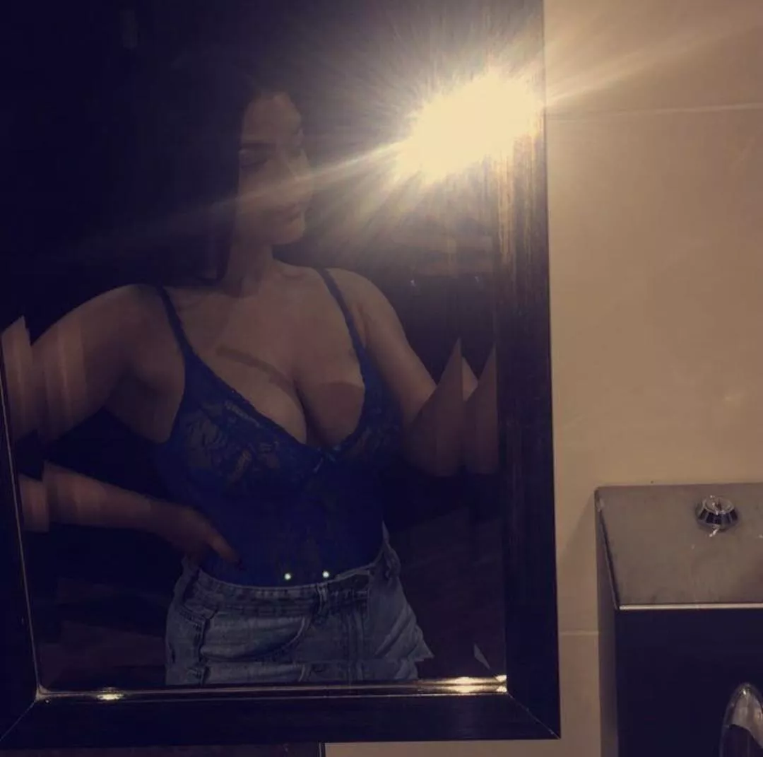 bursting out🥵