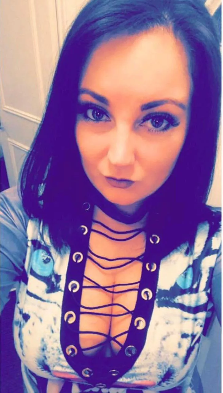 Busty aunt tell me what you’d do