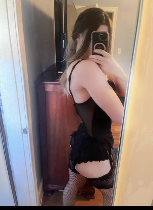 can i be someone’s sissy gf ??