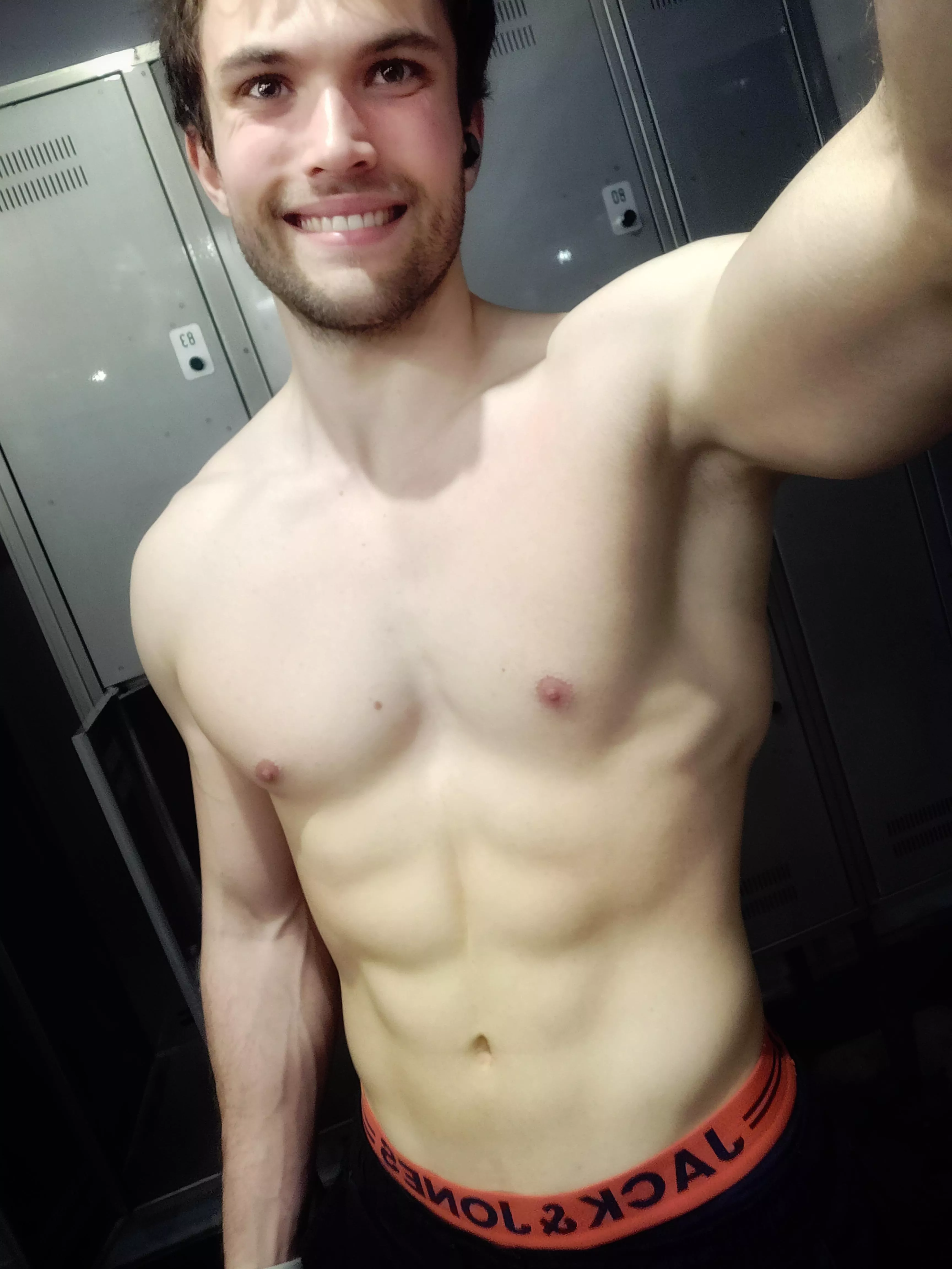 Can I be your gym crush?
