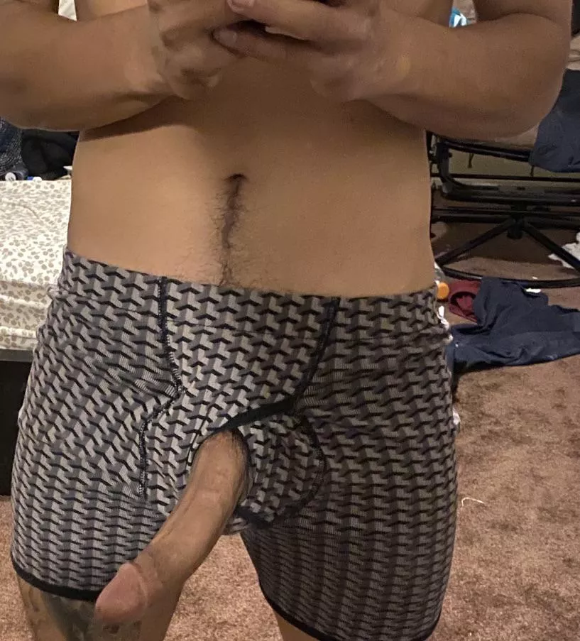 can i randomly send you nudes throughout the day ?