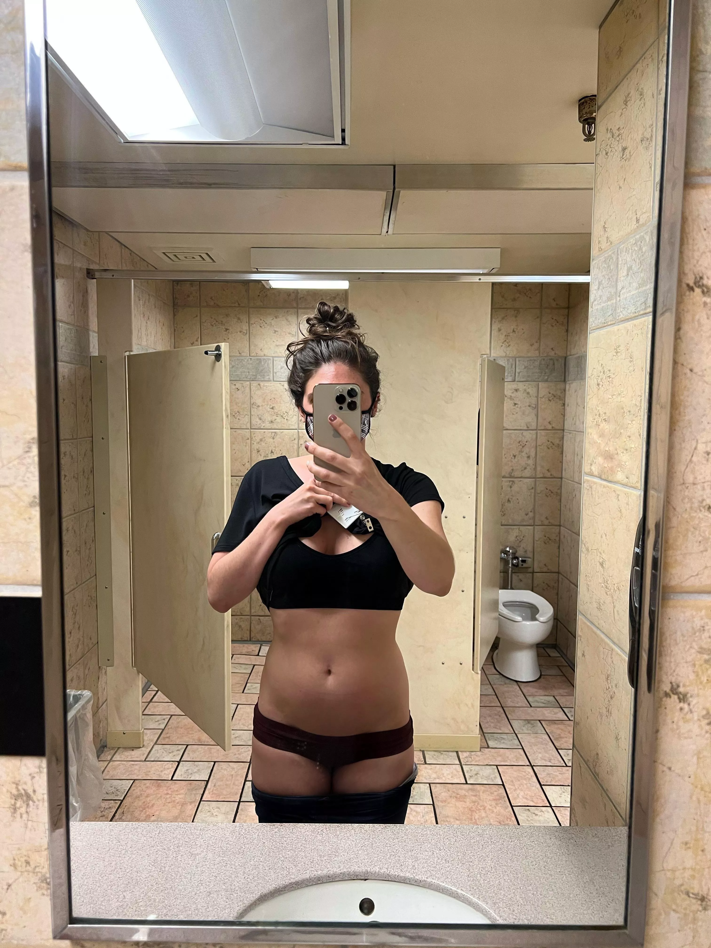Can I send you pics like these during my break?
