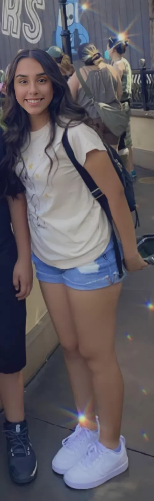 Can someone cover Lexi? Kik elmalo909 for more