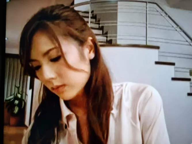 Can someone please tell me who this JAV idol is?